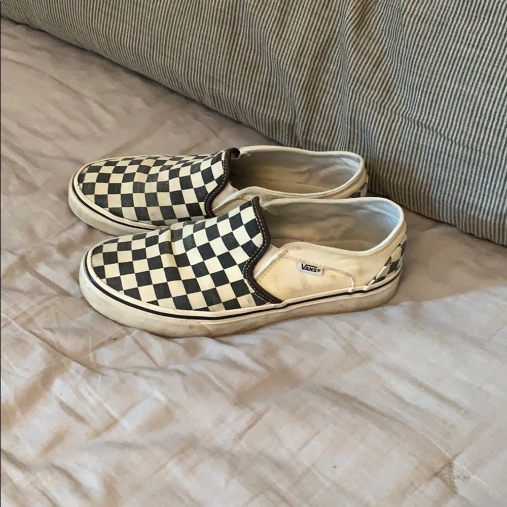 Used slip on checker vans